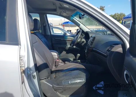 2010 Hyundai Santa Fe Limited V6 z USA, uszkodzony, nr VIN 5NMSK4AG6AH395230